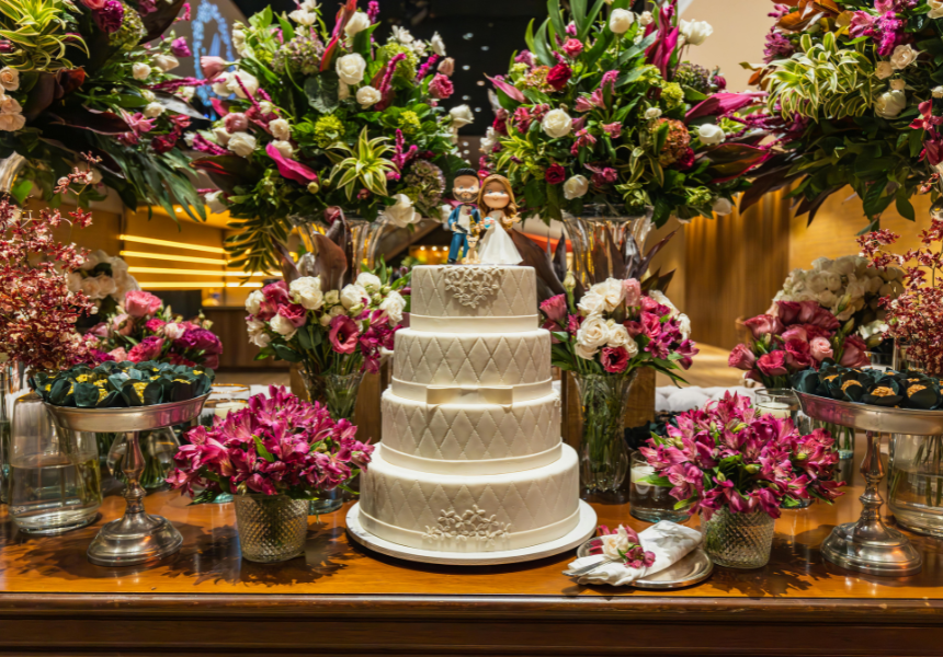 Elegant Wedding Cake
